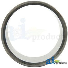 R107718 SLEEVE MFWD SPUR GEAR DR