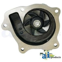 RE545573 WATER PUMP W/ GSK