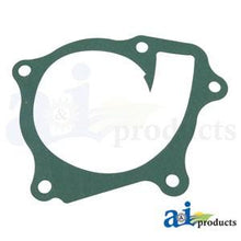 RE545573 WATER PUMP W/ GSK