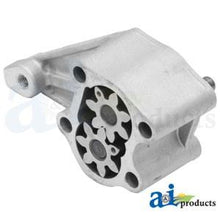 RE521756 PUMP ENGINE OIL
