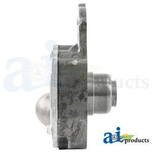 4226913M91 WATER PUMP