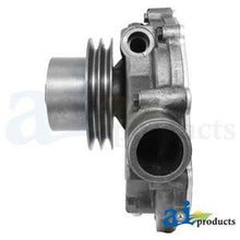 RE16666 WATER PUMP W/ PULLEY