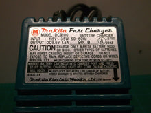 Makita DC9100 Battery Charger 9.6V 1.5A For Parts No Lights