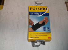Futuro right Hand Large/Extra Large Wrist Support
