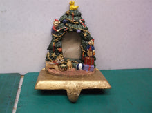 Vintage Windsor Collection Christmas Stocking Hanger Elves in Tree Photo Frame