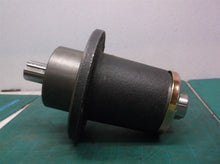Spindle Assembly Replaces Bad Boy 037-6015-00-037-6015
