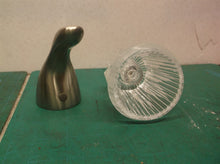 shower handle & tub knob