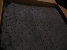 Spilfyter 16" x 18" Streetfyter Gray Universal LW Dimpled Absorbent Pad 200/Box