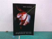 New Moon (Twilight) - By Meyer, Stephanie