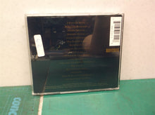 Classic Queen by Queen (CD, Mar-1992, Hollywood Records, 17 Tracks) Preowned