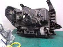 OEM 2018 TOYOTA TUNDRA LH Headlamp (leveling, power), RT1