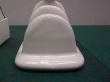 4 Slice Ceramic White Toast Rack Slices Serving Stand Holder Organizer