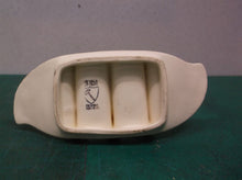 3 Slice Ceramic White Toast Rack Slices Serving Stand Holder Organizer