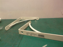 set of 2 Style Selections 9.06-in L x 0.98-in W x 6.54-in D White Shelf Brackets