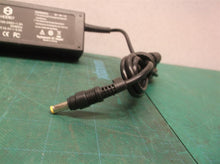 Hodley 18.5V 3.5A 65W AC / DC Adapter