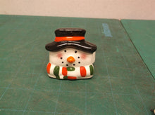 snow man napkin holder