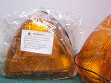 2Pc Triangle Amber 31 LED HL Turn Signal Seal Light 3Wire Pigtails for Peterbilt