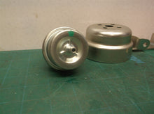 Waste gate valve with bracket & cover from a 239-9988 turbo charger group