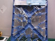 Whitmor Clip & Drip Hanger with 26 Clips
