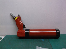 NORTHERN INDUSTRIAL PNEUMATIC AIR CAULKING GUN