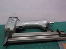 Central Pneumatic 18 19 Gauge Brad Nailer