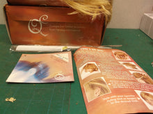 Quick change Blonde wig ds1