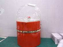 Red ice bucket ds1