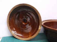 Mar Crest Stoneware Dots and Daisies Brown Oven Proof Casserole Dish 8.5 in Wide