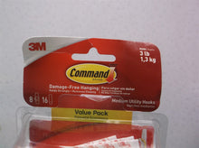Command Medium Utility Hooks, White, 8 Hooks, 14 Strips