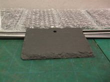 10 Stakes Heavy Duty Metal Galv Yard Garden Edging Fence Hook and slate tiles