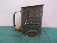 Bromwell’s 5 Cup Measuring Sifter With Black Handle Flour Sifter Vintage