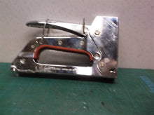 ARROW FASTENER STAPLER MODEL JT27 - USES JT21 STAPLES ONLY