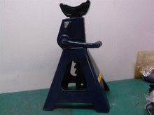 1 Torin 3 Ton (6,000 LBs) Capacity Double Locking Steel Jack Stand