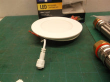 Globe Electric 91497 Recessed Light Slim Energy Star Frost White no power supply