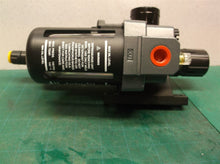 Milton 1029l Lubricator 3/8" NPT & Milton 1111 1/2" FR Piggyback