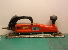 Central Pneumatic 280 Air In Line Sander 15-1/2"