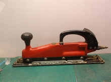 Central Pneumatic 280 Air In Line Sander 15-1/2"