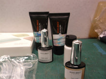 Hometics nail kit wit with minni sun light