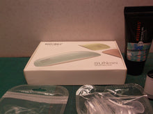 Hometics nail kit wit with minni sun light
