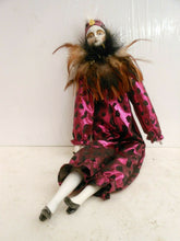 1990 Brinn's Authentic Collector Edition Porcelain Clown With Feather JJ1