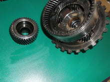 2003 Dodge Caravan 2.4L Transaxle Planetary Pinion & Bearing Carrier JJ1