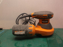 RIDGID R2601 3 Amp 5 in. Random Orbit Sander nc21145n063733