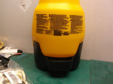 jug only from a DEWALT 2 Gallon Manual Pump Sprayer DXSP190612