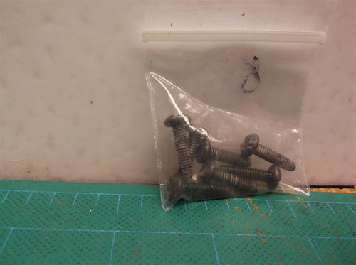 (7) 06-82-5320 8-32 x 5/8 Pan Hd Slt. T-20 Screw off a 27-19-20 M18™ FUEL™ HACKZ