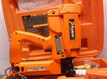 PASLODE IM250 F-16 II Cordless Finish Nailer 16 gauge 900400