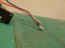 Battery connector & switch off a Ryobi P2900VNM 18 Volt Grass Shear/Shrubber