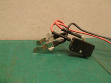 Battery connector & switch off a Ryobi P2900VNM 18 Volt Grass Shear/Shrubber