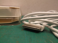 i POD TOUCH HEADPHONE & DATA CABLE