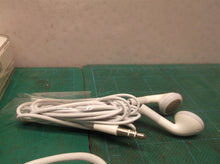i POD TOUCH HEADPHONE & DATA CABLE