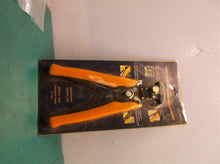 Wire Stripper Heavy Duty Automatic Adjustment Screw Cut Wires Isolated Jaw